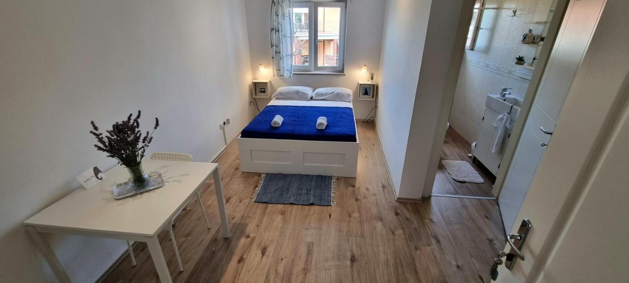 Tiny Studio Big Living Apartment Rovinj Ngoại thất bức ảnh