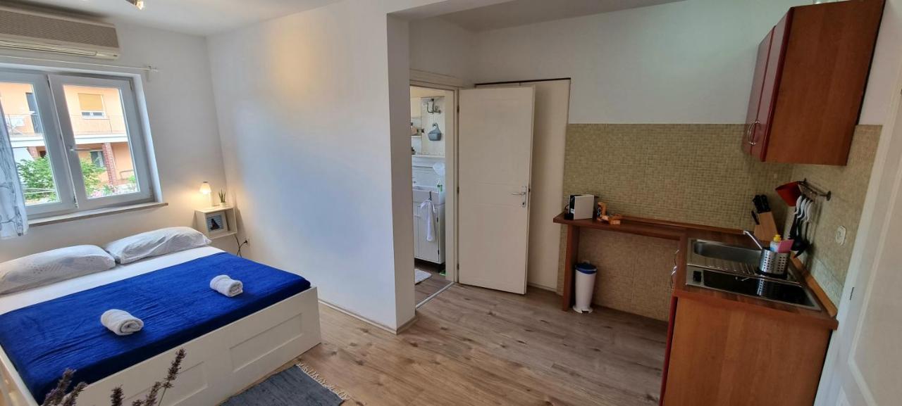 Tiny Studio Big Living Apartment Rovinj Ngoại thất bức ảnh