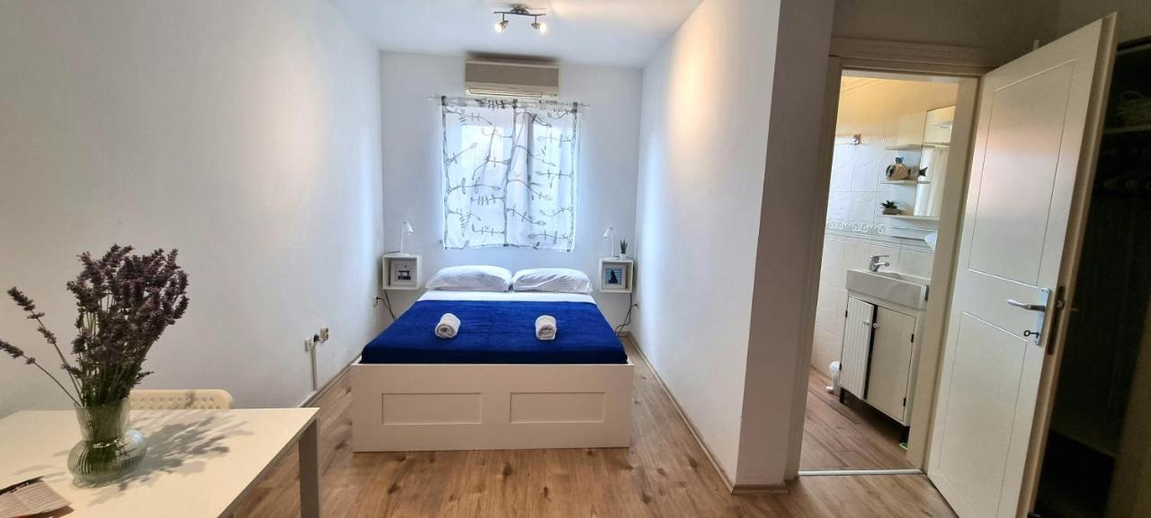 Tiny Studio Big Living Apartment Rovinj Ngoại thất bức ảnh