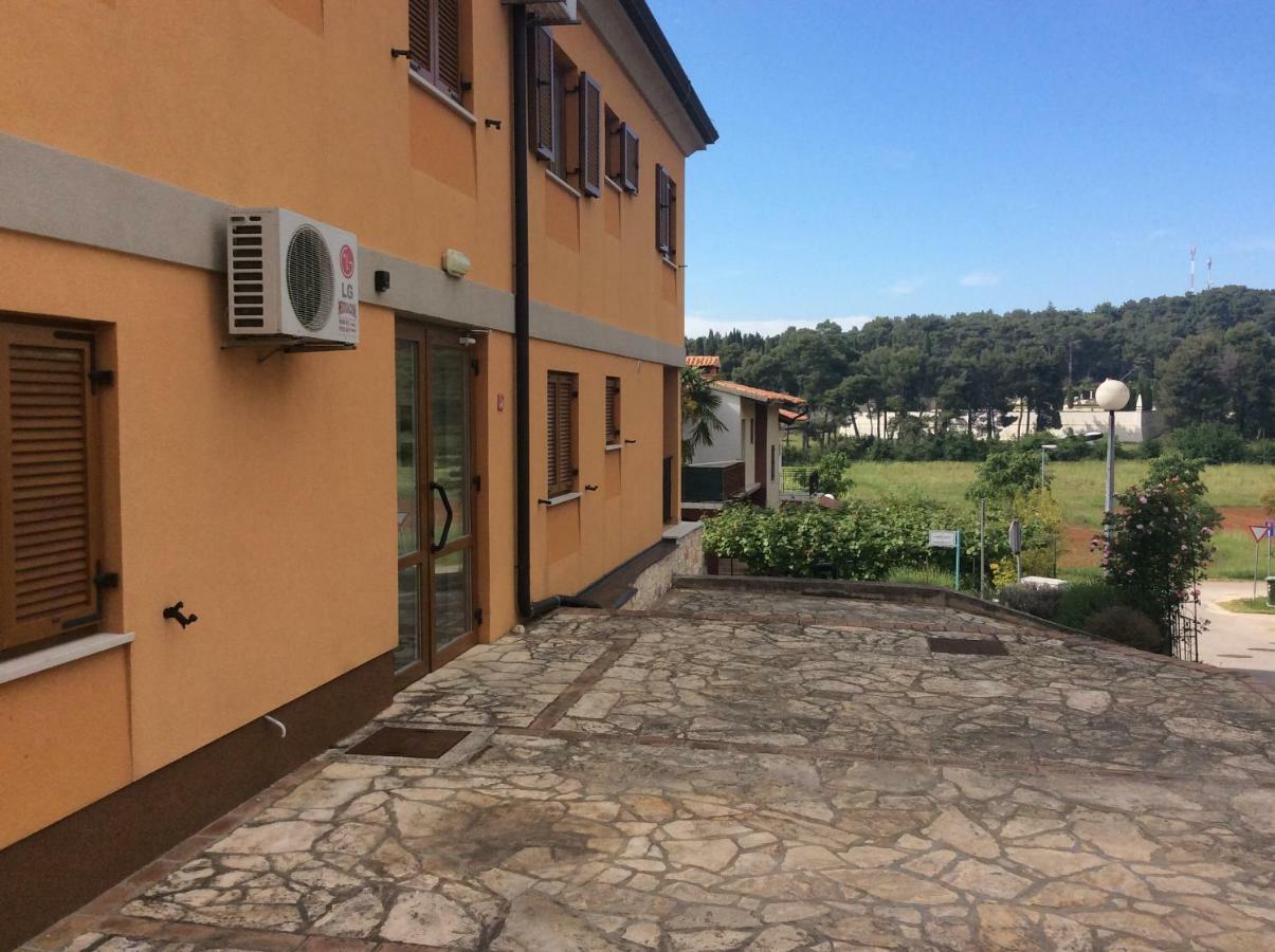 Tiny Studio Big Living Apartment Rovinj Ngoại thất bức ảnh